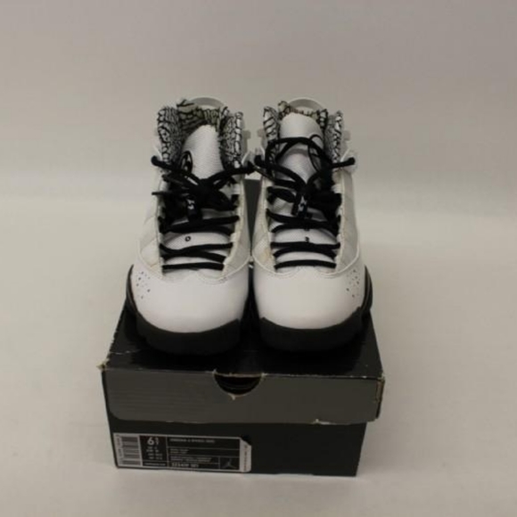 Jordan - Picture 2 of 3